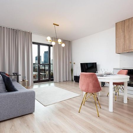 Metro Plocka Exquisite Apartments By Noclegi Renters Warsaw Luaran gambar