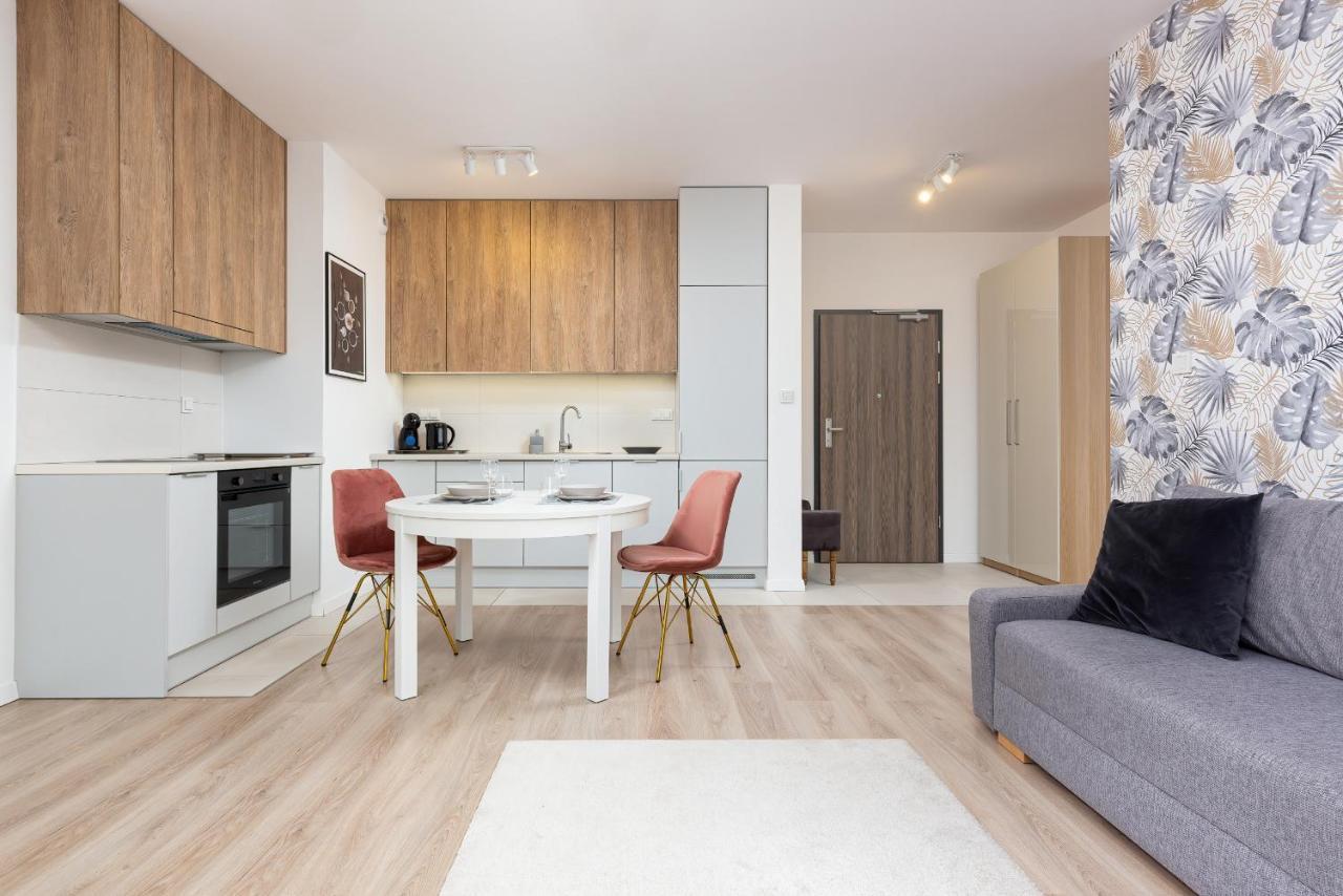Metro Plocka Exquisite Apartments By Noclegi Renters Warsaw Luaran gambar