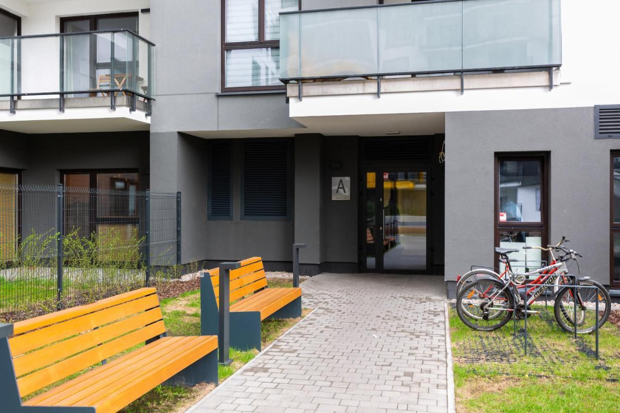 Metro Plocka Exquisite Apartments By Noclegi Renters Warsaw Luaran gambar