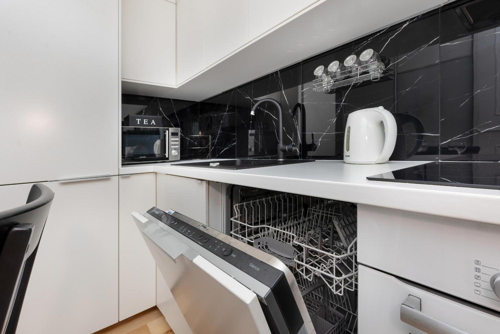 Metro Plocka Exquisite Apartments By Noclegi Renters Warsaw Luaran gambar